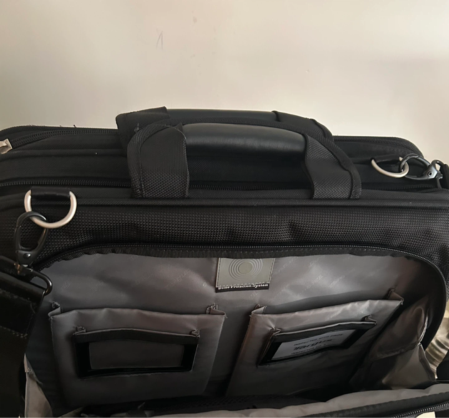 Targus Black Laptop Bag with Shoulder Strap - photo 5