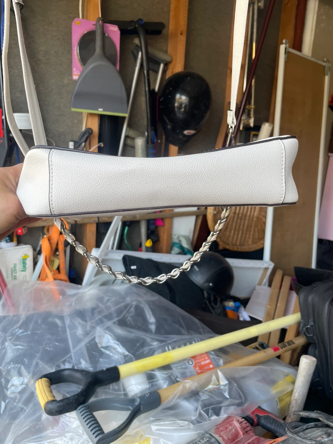 Nine West White Shoulder Bag with Chain Detail - photo 4