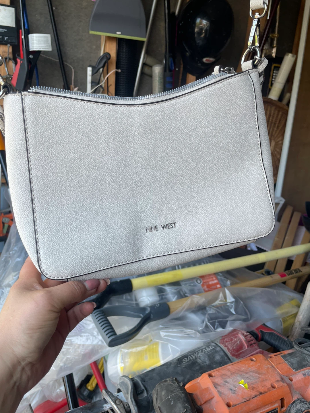 Nine West White Shoulder Bag with Chain Detail - photo 3