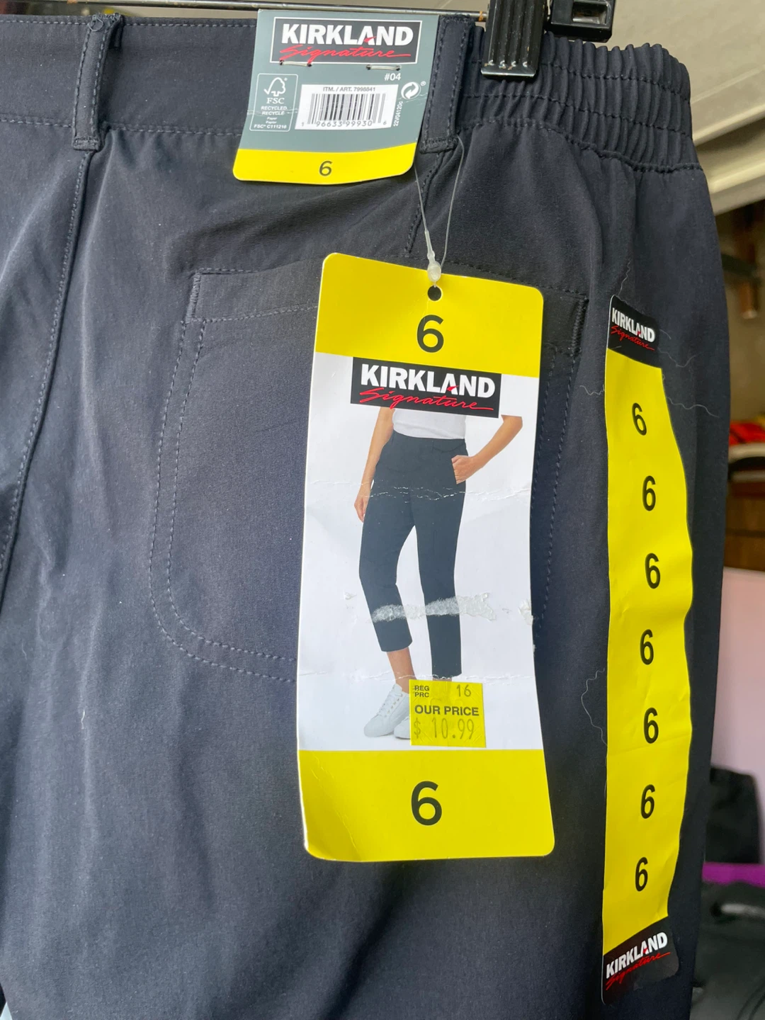 Kirkland Signature Women's Travel Pants - Size 6 - photo 4