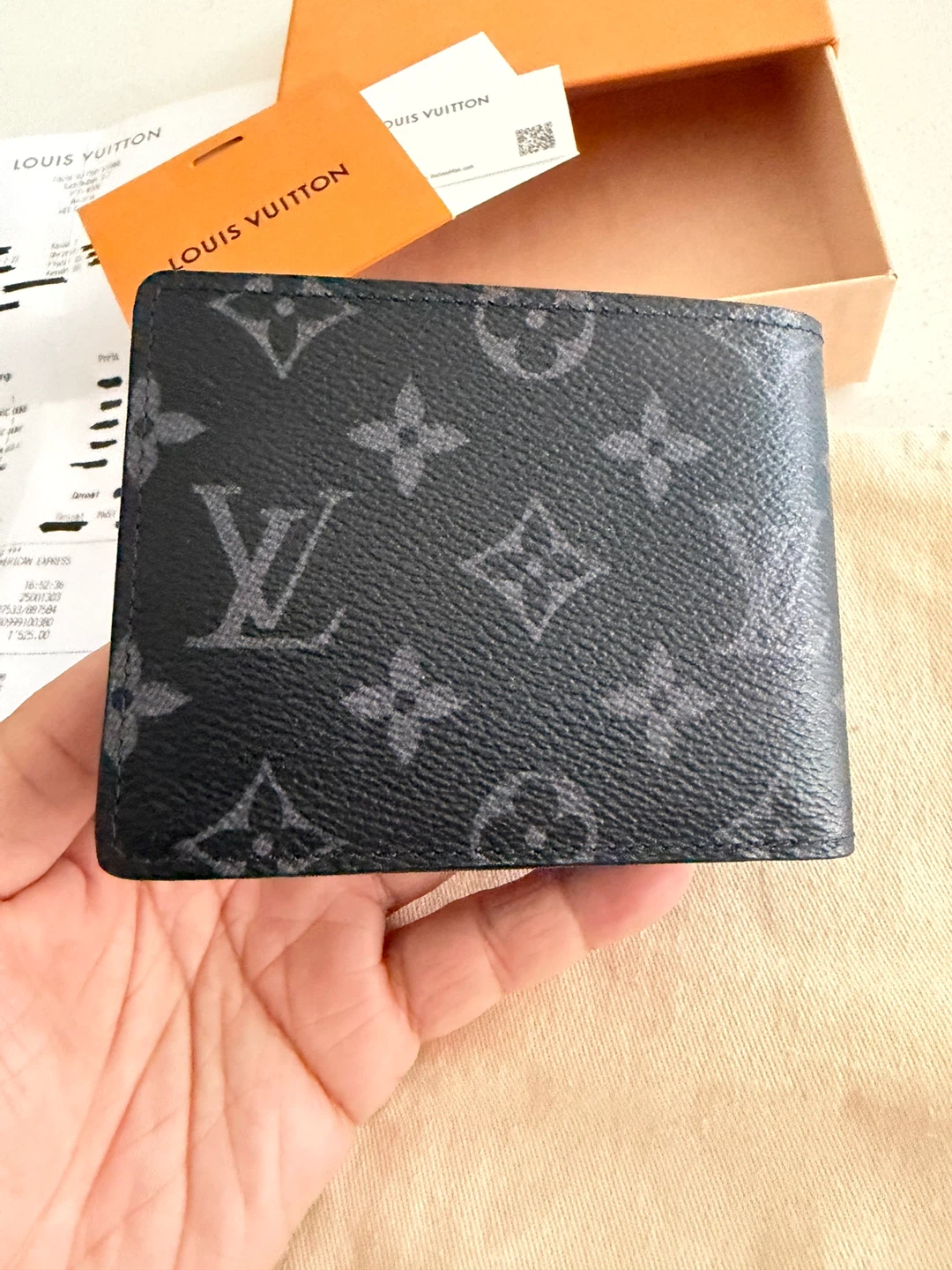 Authentic Louis Vuitton Multiple Wallet Monogram Eclipse - photo 3