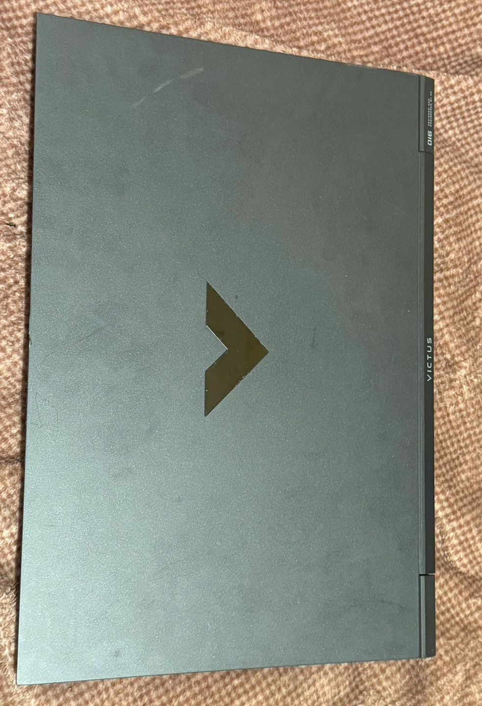 HP Victus 16-d0020ca - photo 3