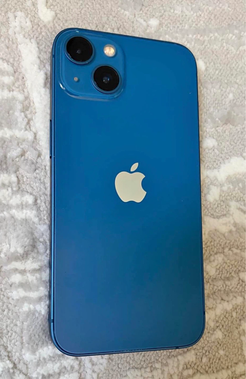 iPhone 13 - Blue