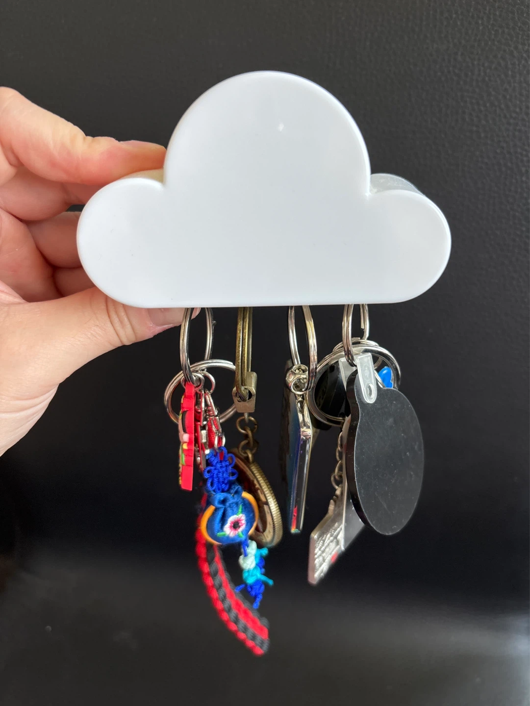 White Cloud Key Holder - photo 3