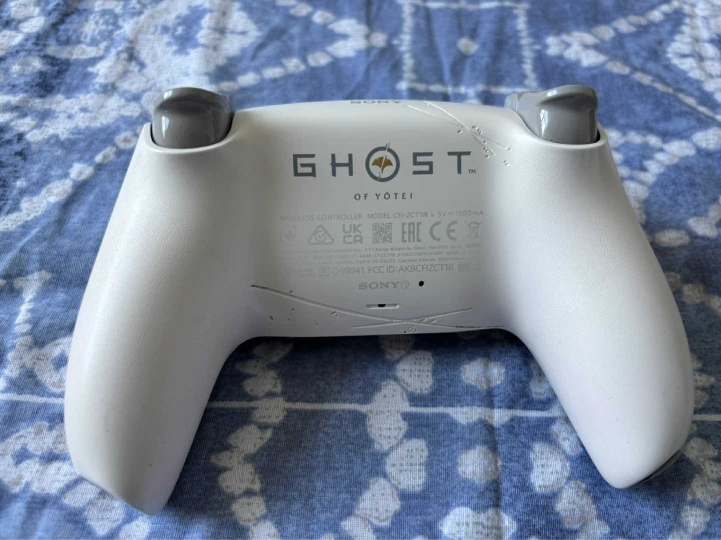 Ps5 5 Console digital edition & Ghost of Yotei Controller - photo 4