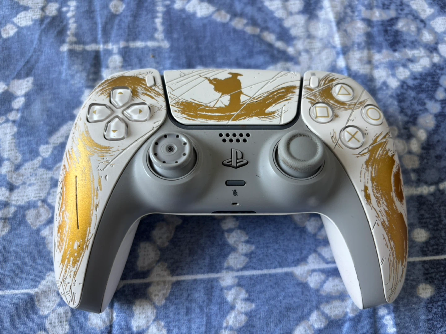 Ps5 5 Console digital edition & Ghost of Yotei Controller