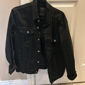 Levi's Black Denim Trucker Jacket
