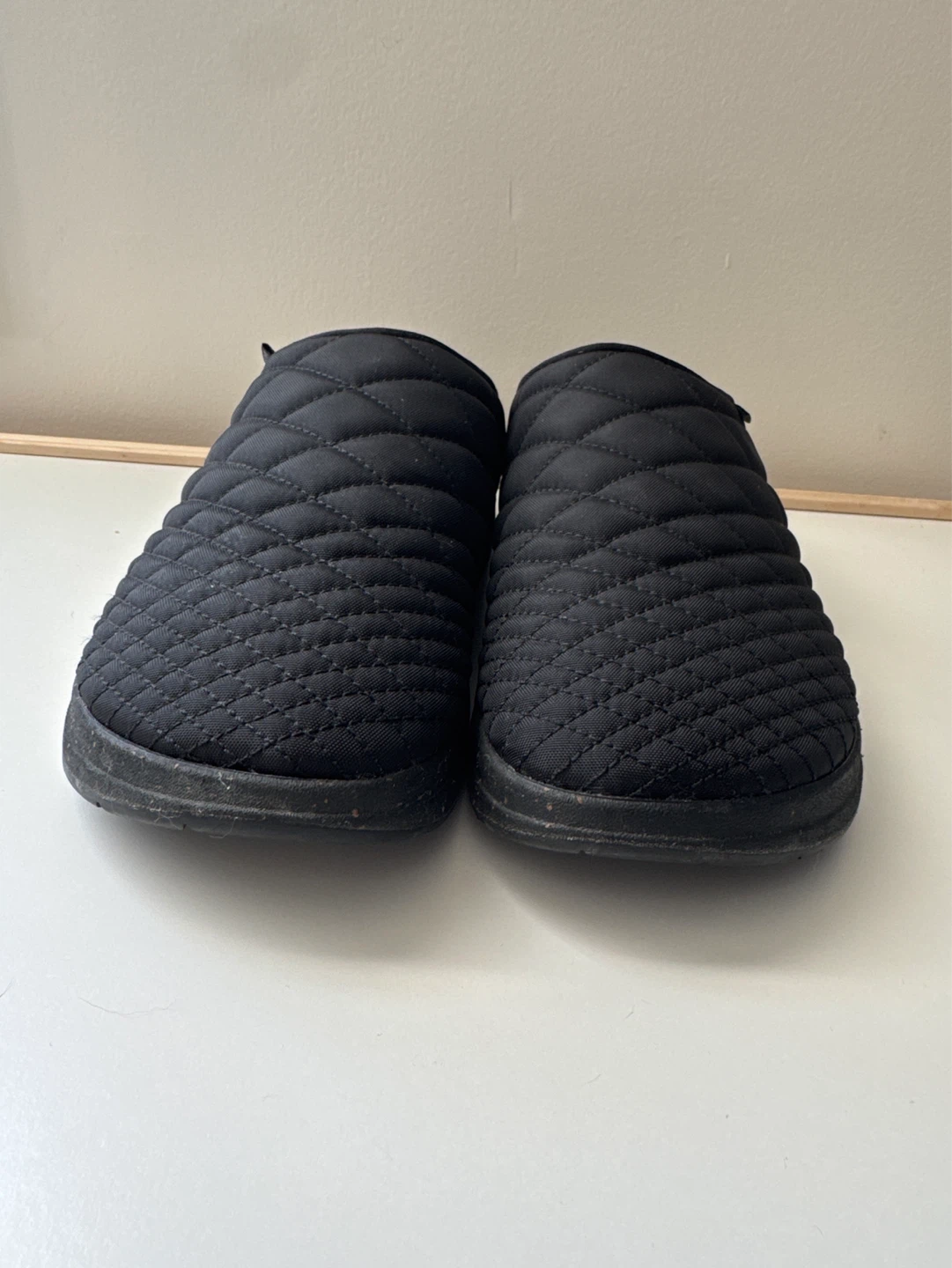 Malibu Black Quilted Outdoor Slippers - Size 10 - photo 5