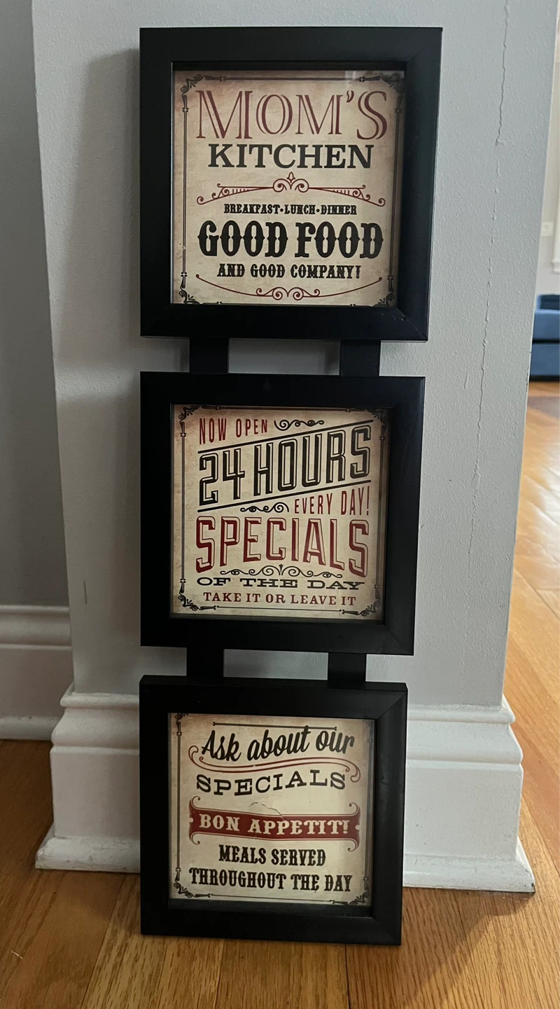 Kitchen Wall Decor - Mom's Kitchen, Good Food, Specials