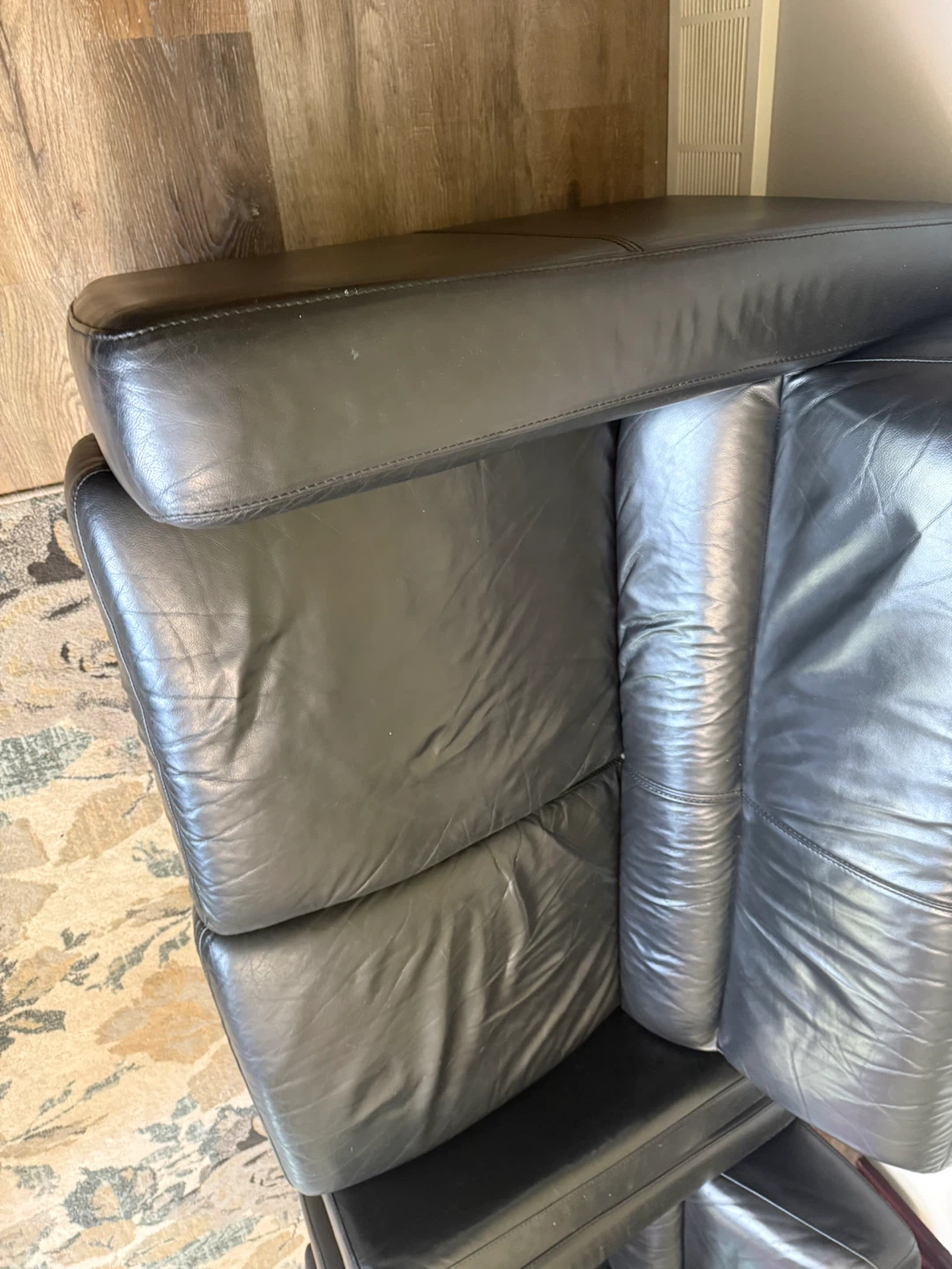 Black Leather Loveseat and Armchair Set - photo 4