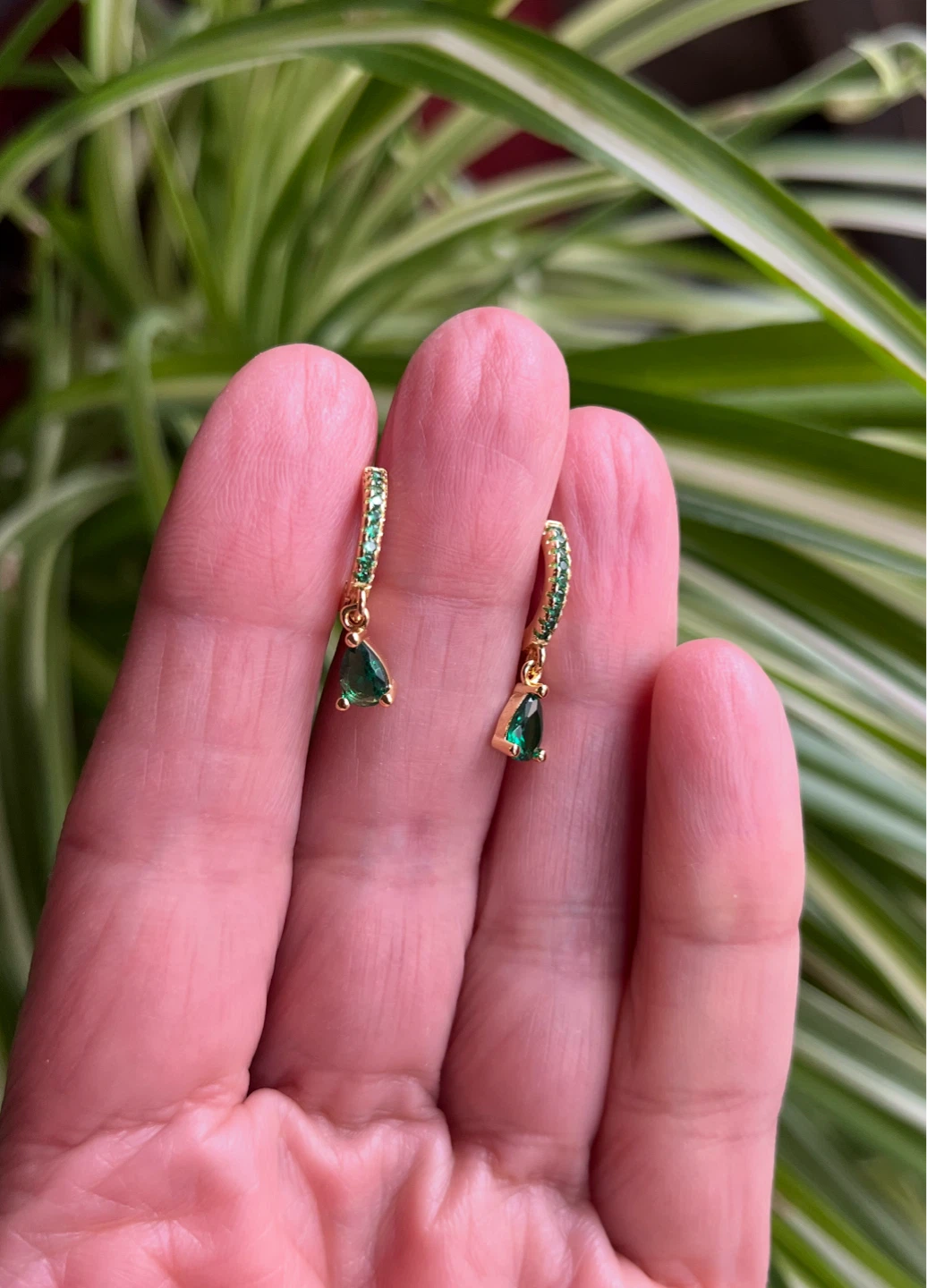 Emerald inspired  Teardrop Hoop Earrings. Sterling silver needle - photo 3