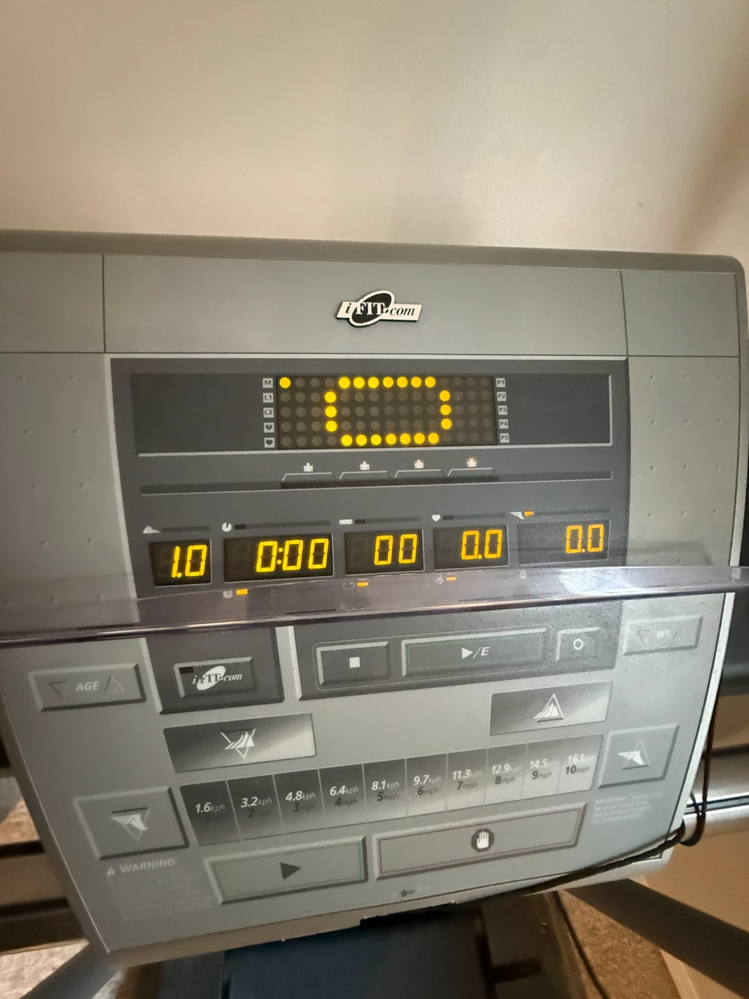 iFit.com Treadmill - photo 2