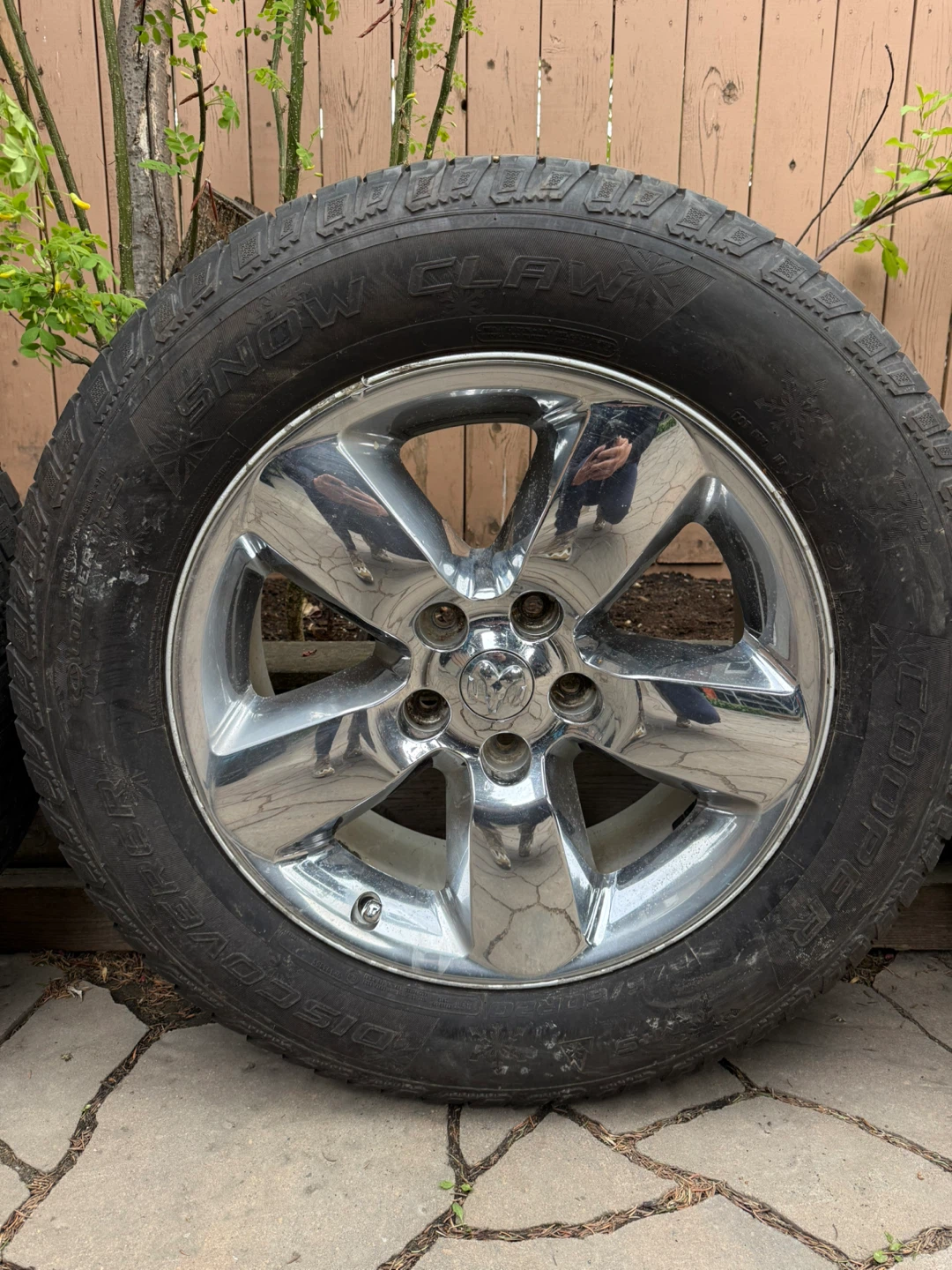 OEM Alloy Rims 20x8 Dodge Ram1500 5-Spoke Chrome Clad 2013-2021 - photo 4