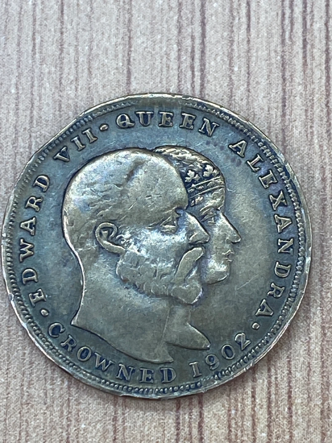 King Edward VII & Queen Alexandra Coin 1902 - photo 2