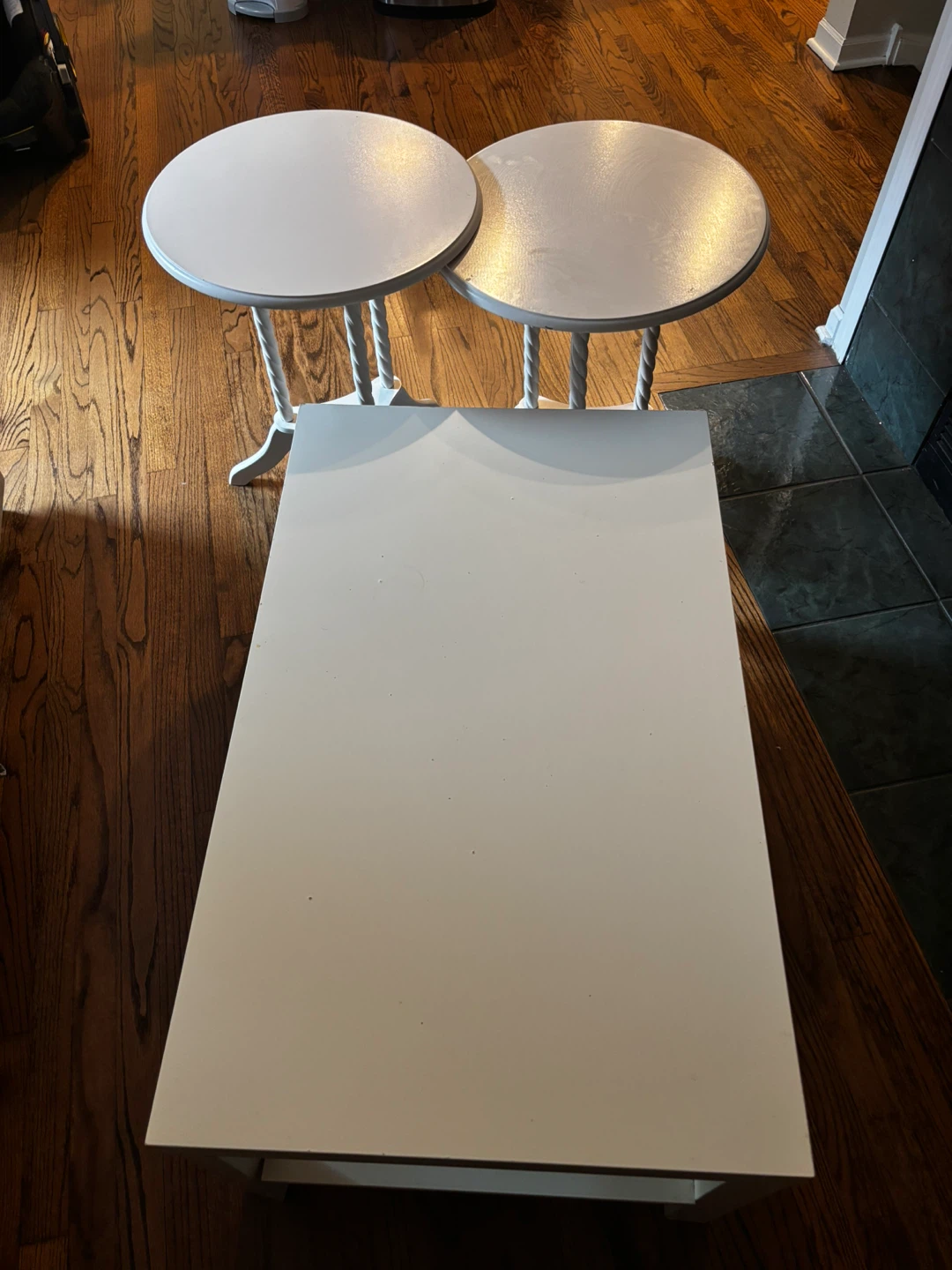 Set of 2 White Round Accent Tables and Coffee Table