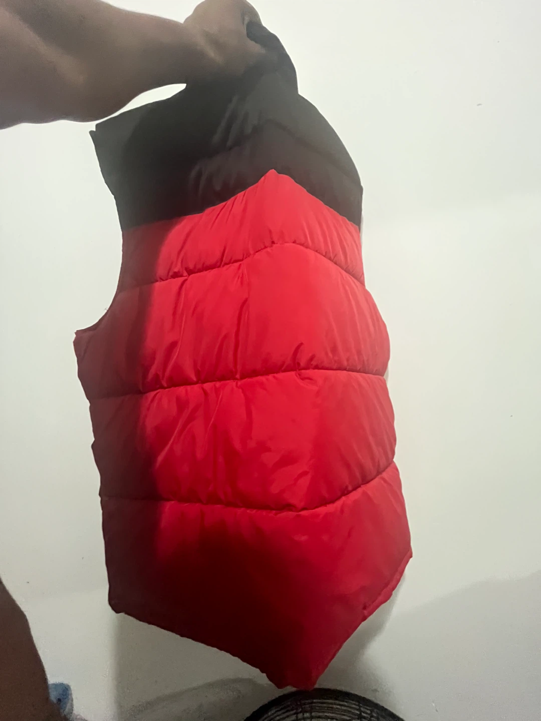 Guess Puffer Vest - photo 2