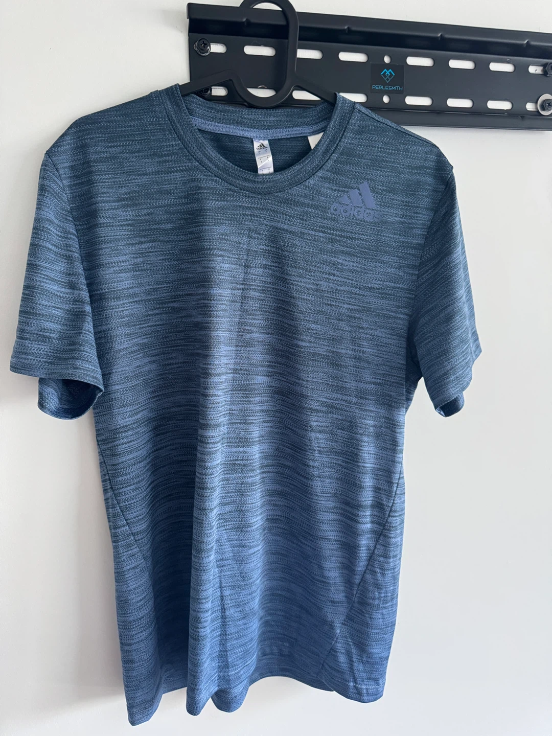 Adidas Blue Heathered T-Shirt Size S