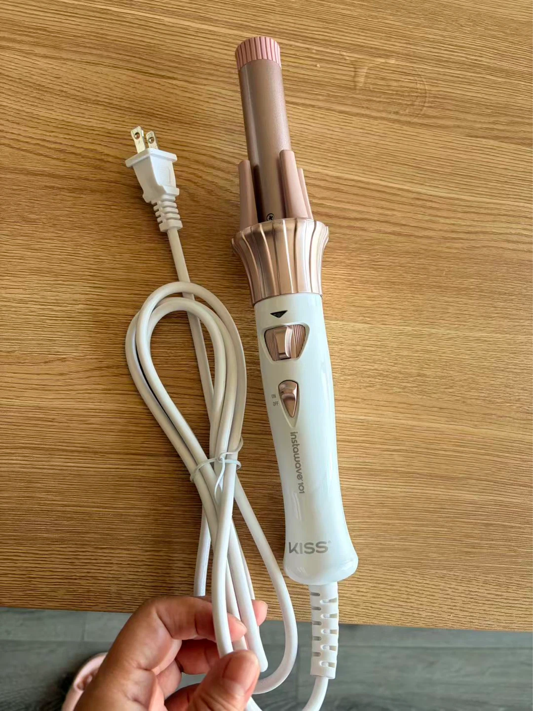 KISS Instawave Automatic Curler