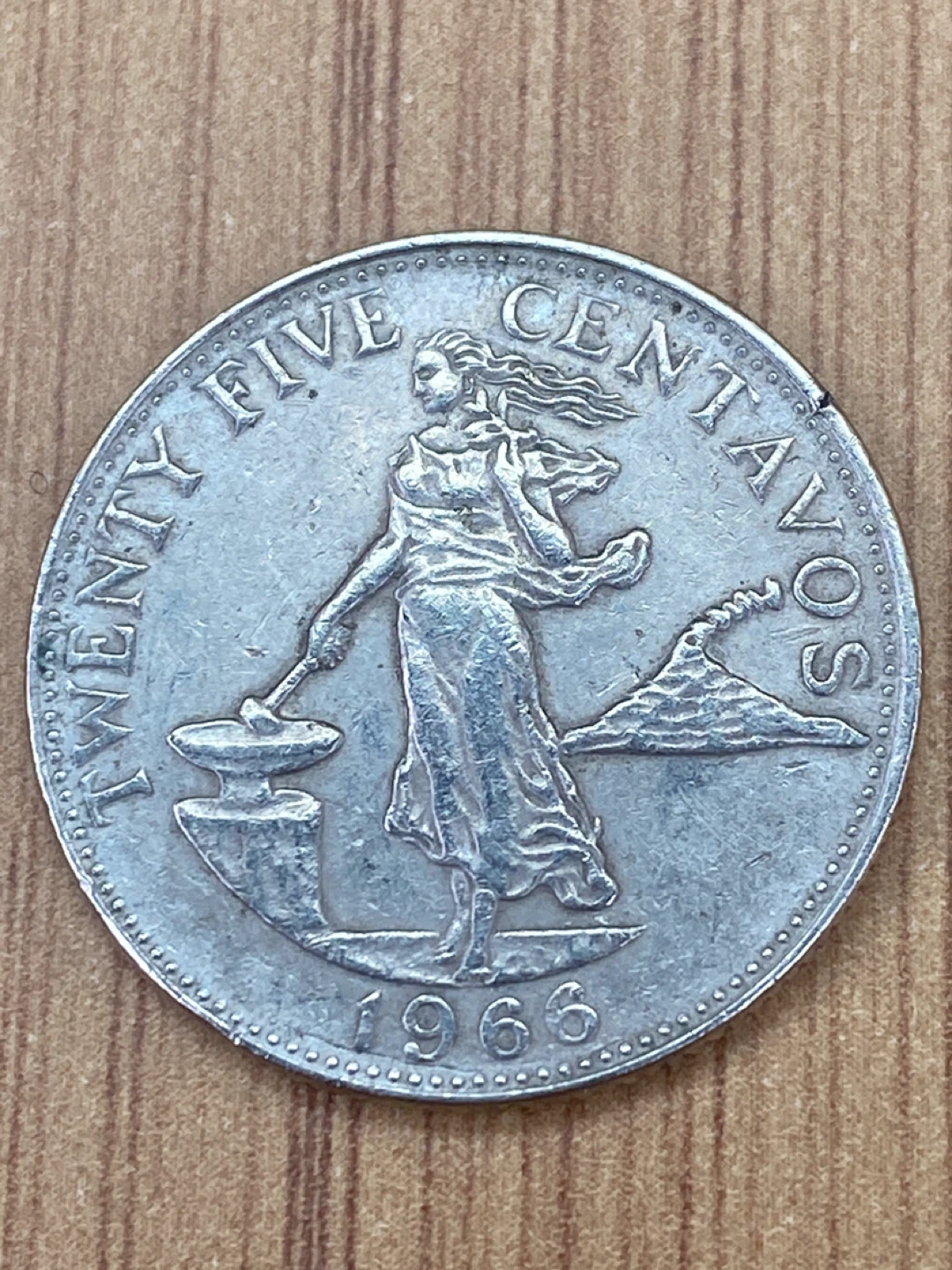 Philippines 25 Centavos Coin 1966