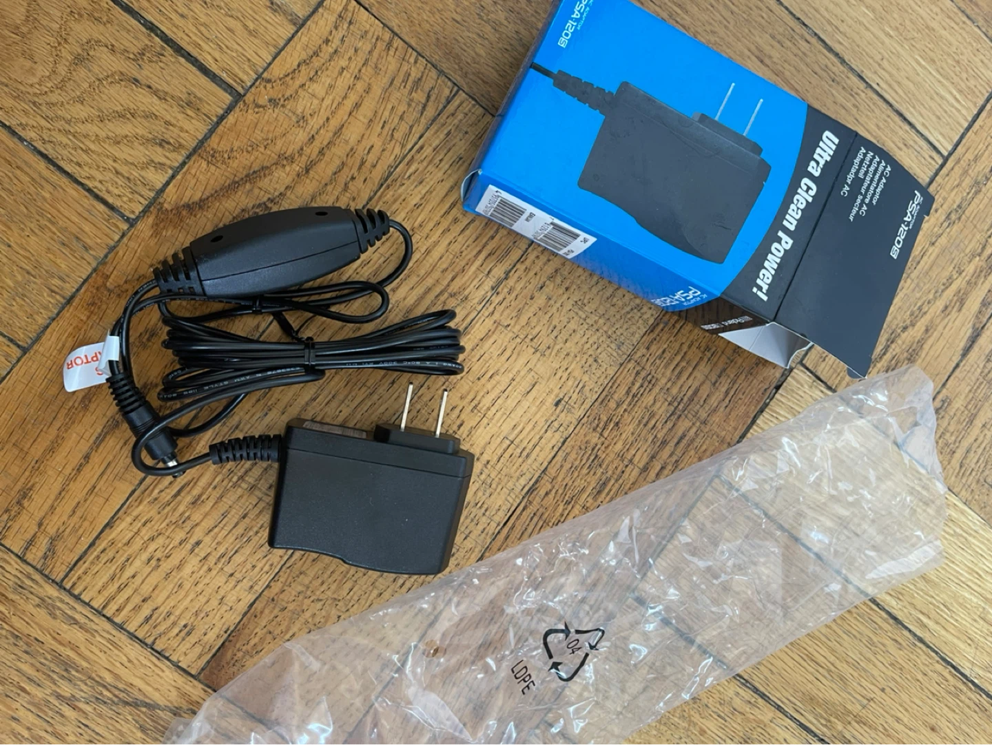 BOSS PSA-120S AC Power Adapter - photo 5