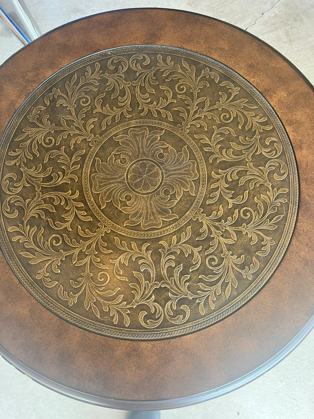 Set of two Round Coffee Tables with Ornate Inlay