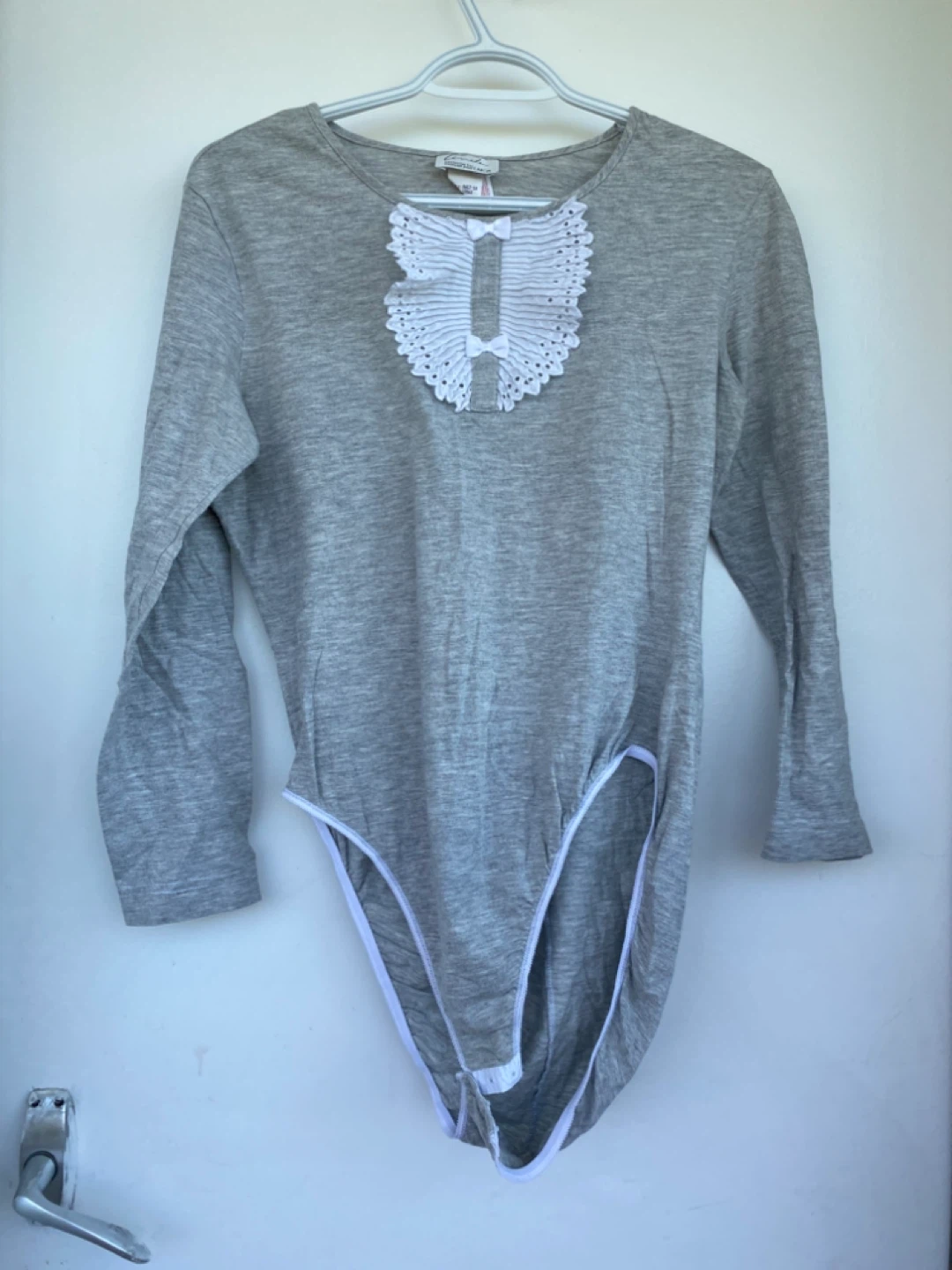 Linda exclusive for Eaton Women’s size L