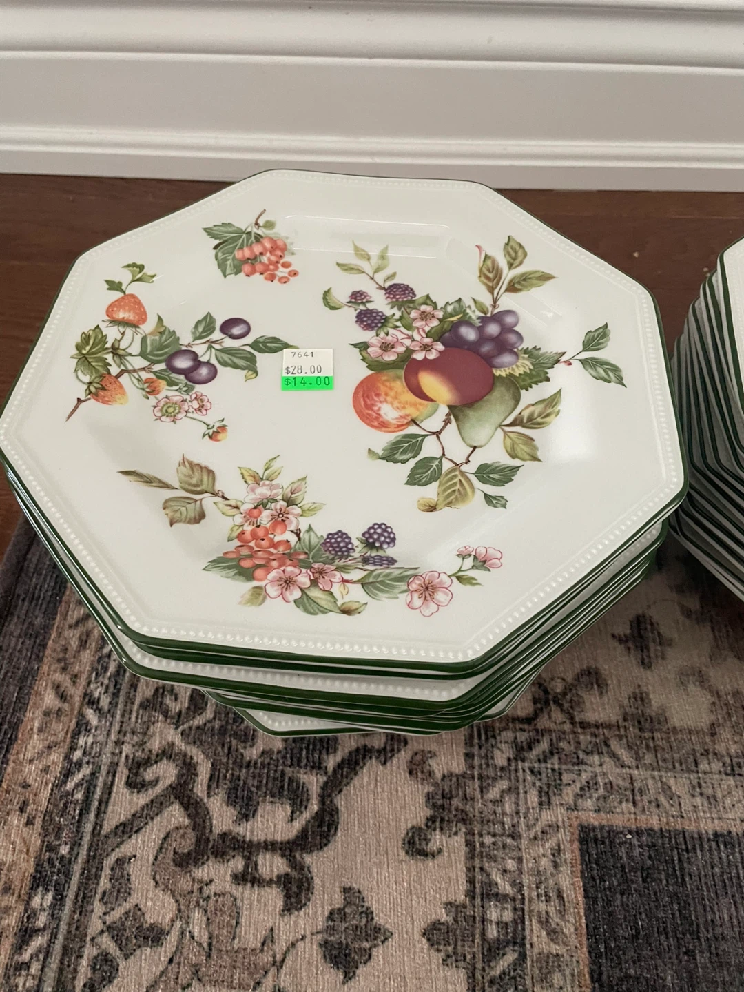 Johnson Bros Dishware Plate and Bowls - photo 3