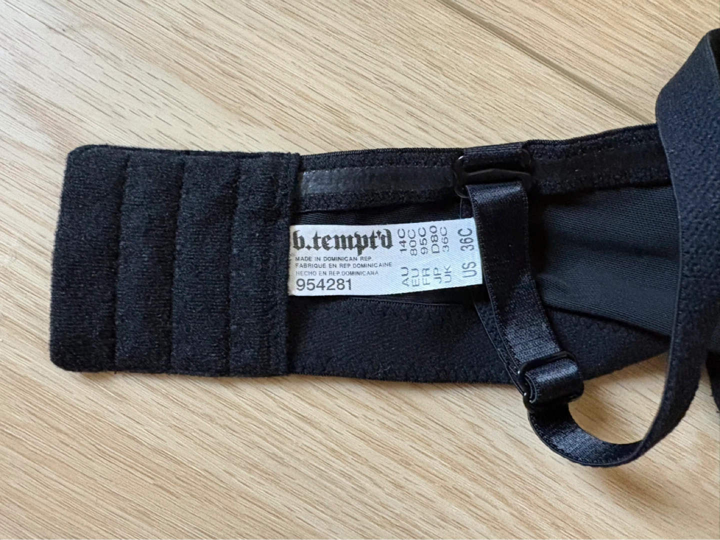 b.tempt'd Black wireless Strapless Bra 36C wacoal - photo 4