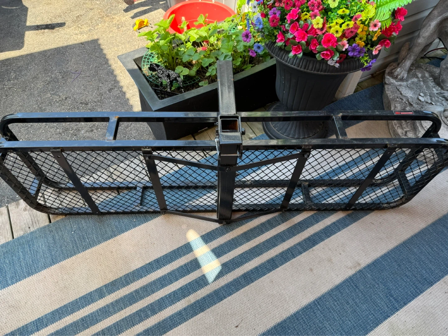 MotorMaster Hitch Basket