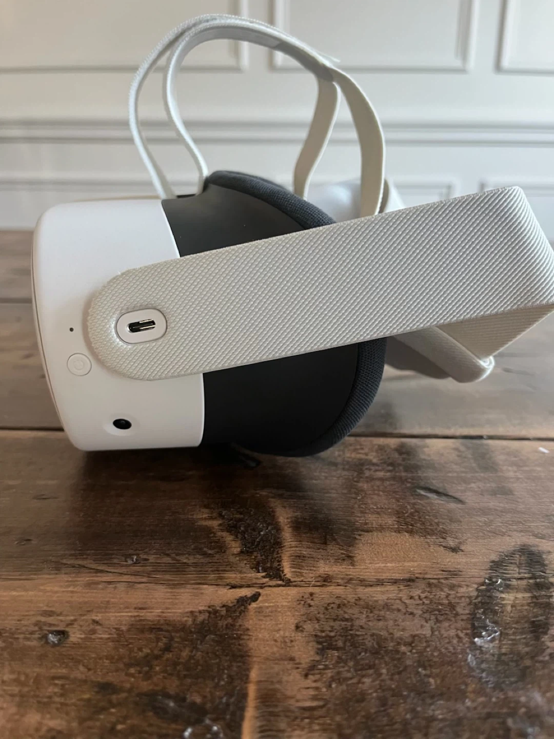 Meta Quest 3S VR Headset 256GB with case - photo 3