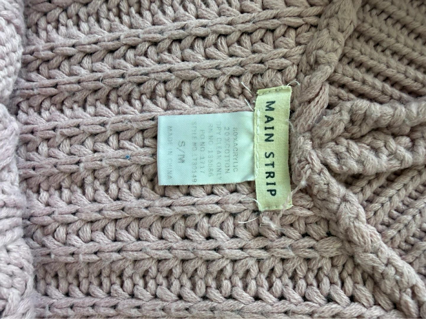 Cable Knit Sweater S/M Pink - photo 3