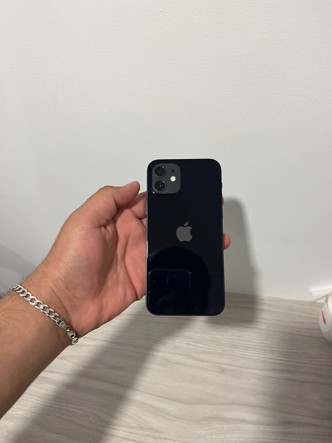 iPhone 12 - 64GB