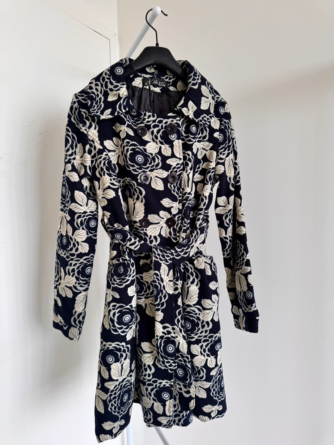 Women's Double-Breasted Floral Coat