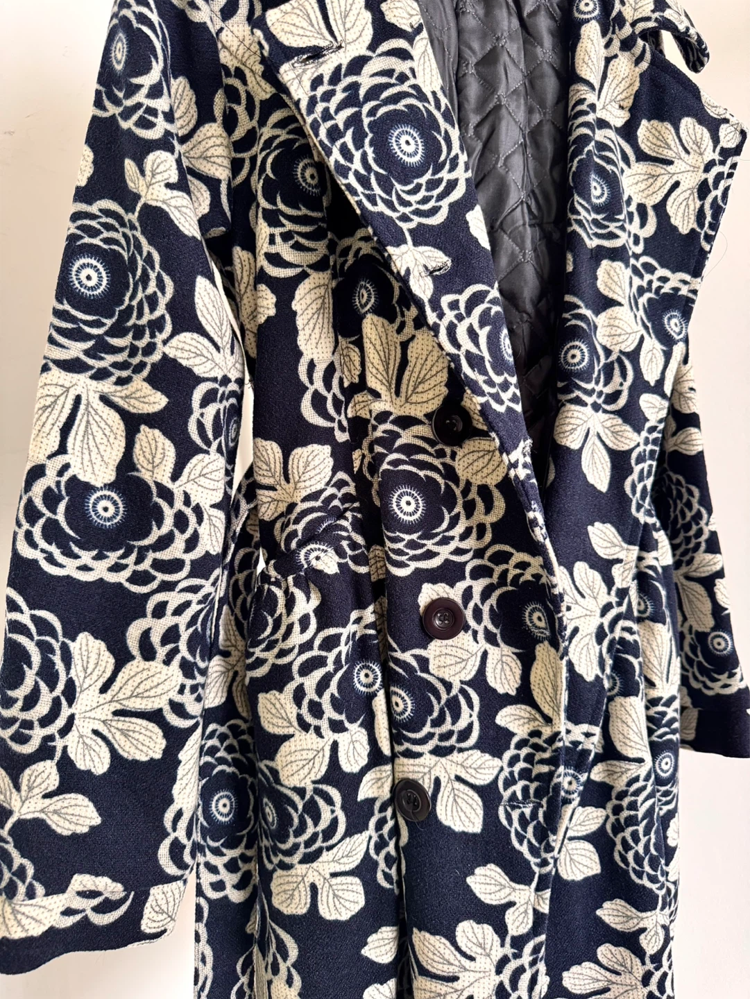 Women's Double-Breasted Floral Coat - photo 5