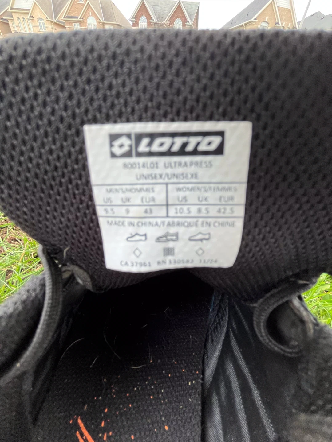 Lotto Ultrasport Soccer Cleats. Size 9.5/ 10.5. - photo 4