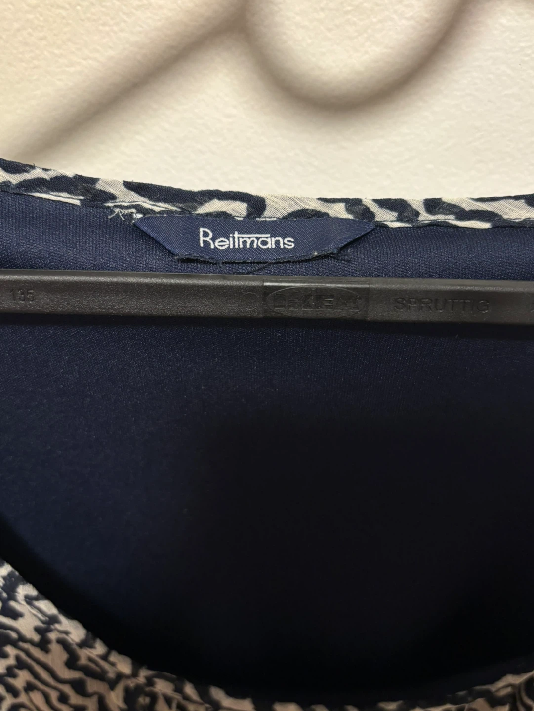 Reitmans Women's Top - photo 2