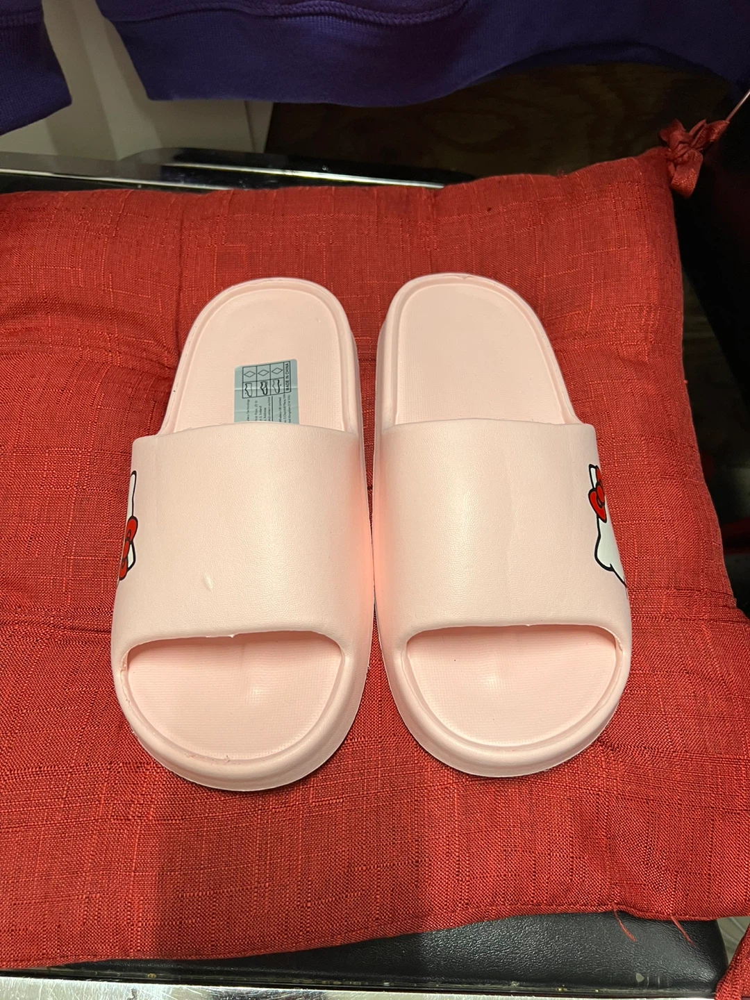Hello Kitty Pink Slides Size 36-37