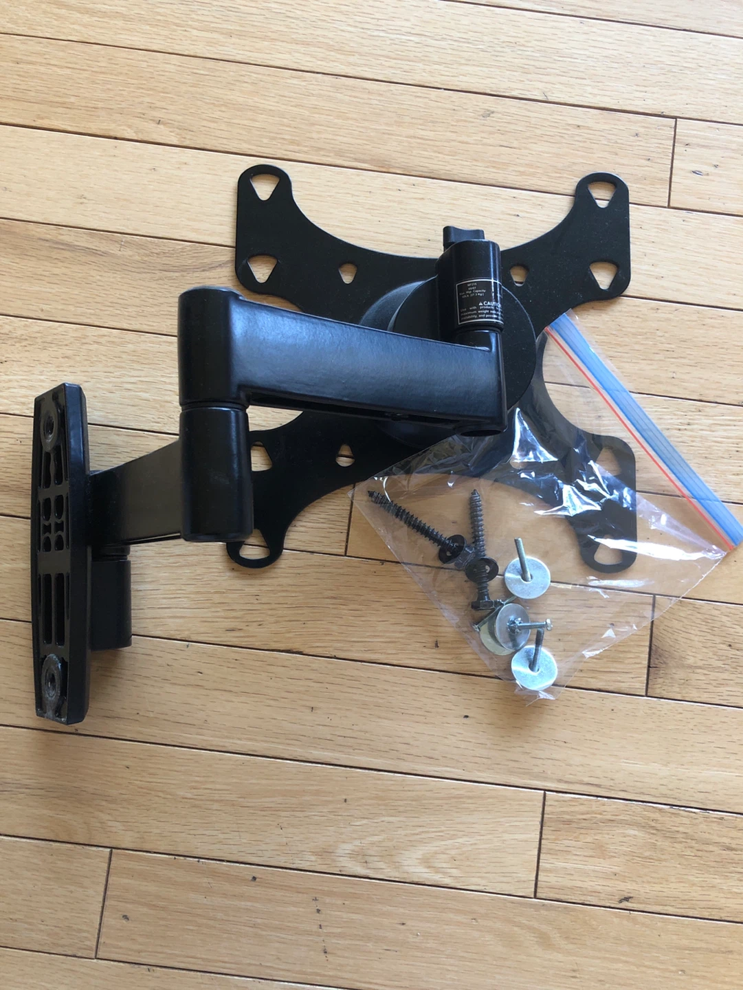 TV Wall Mount MF215 Max Wgt Capacity 60lbs
