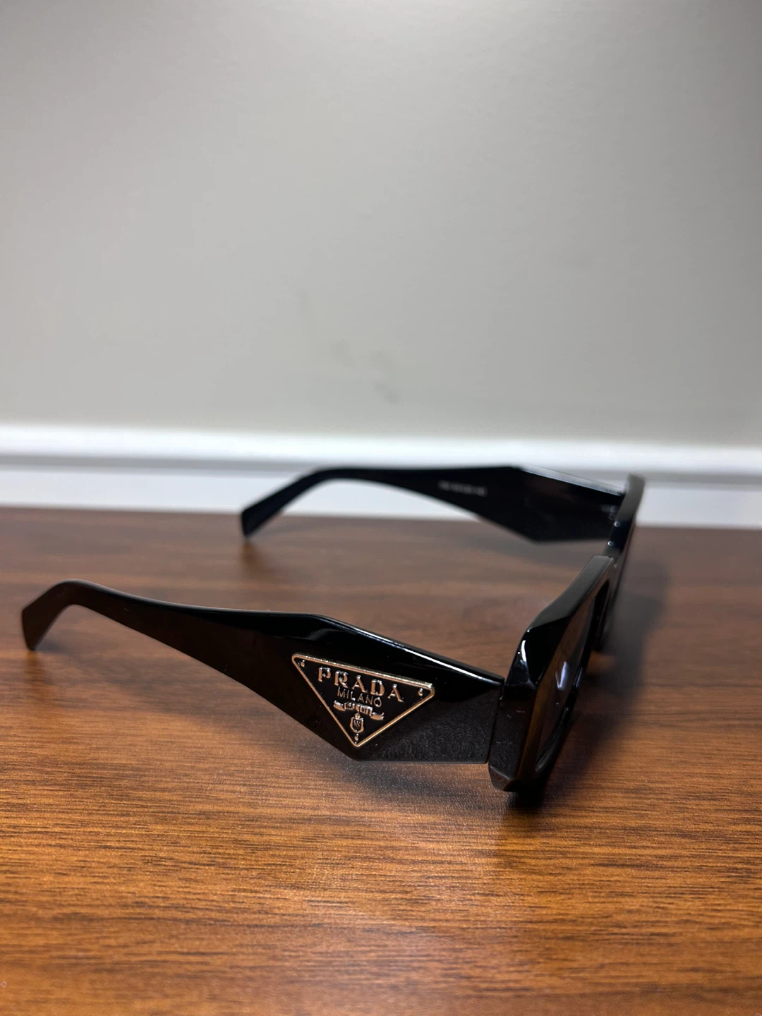 Prada Black Acetate Rectangle Sunglasses - photo 3