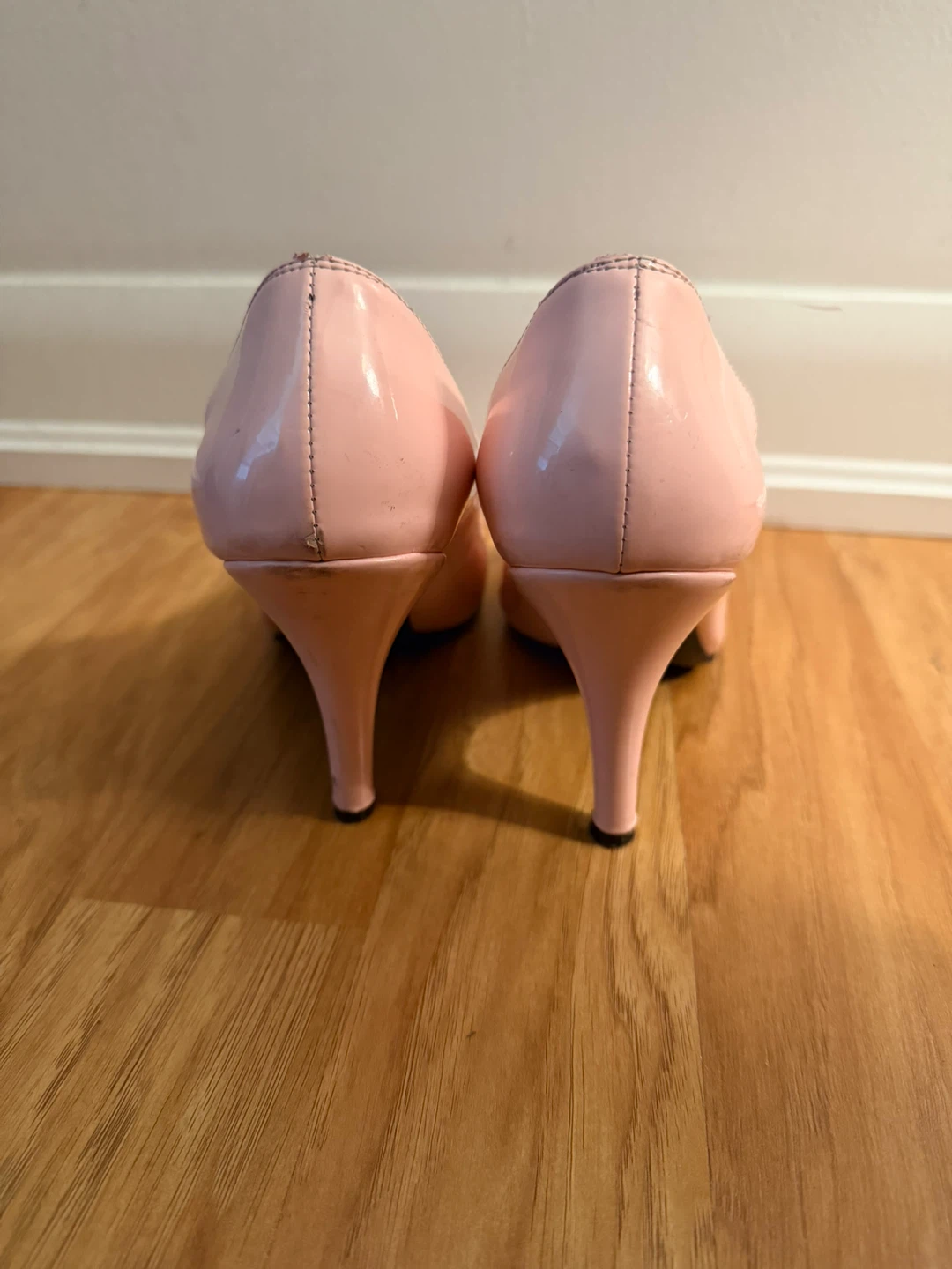 Women's Pink Patent Leather Heels - photo 2