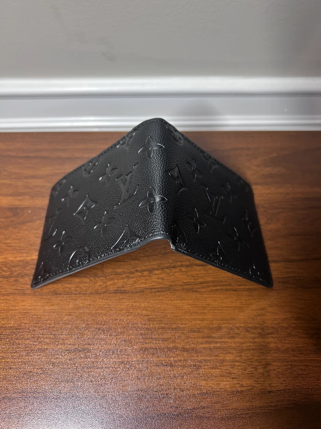 Louis Vuitton Bifold Wallet - Black - photo 3