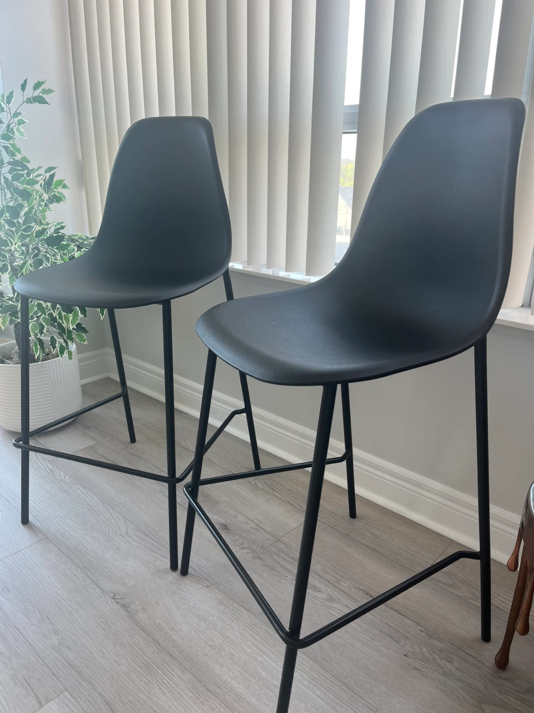 Set of 2 Black Bar Stools