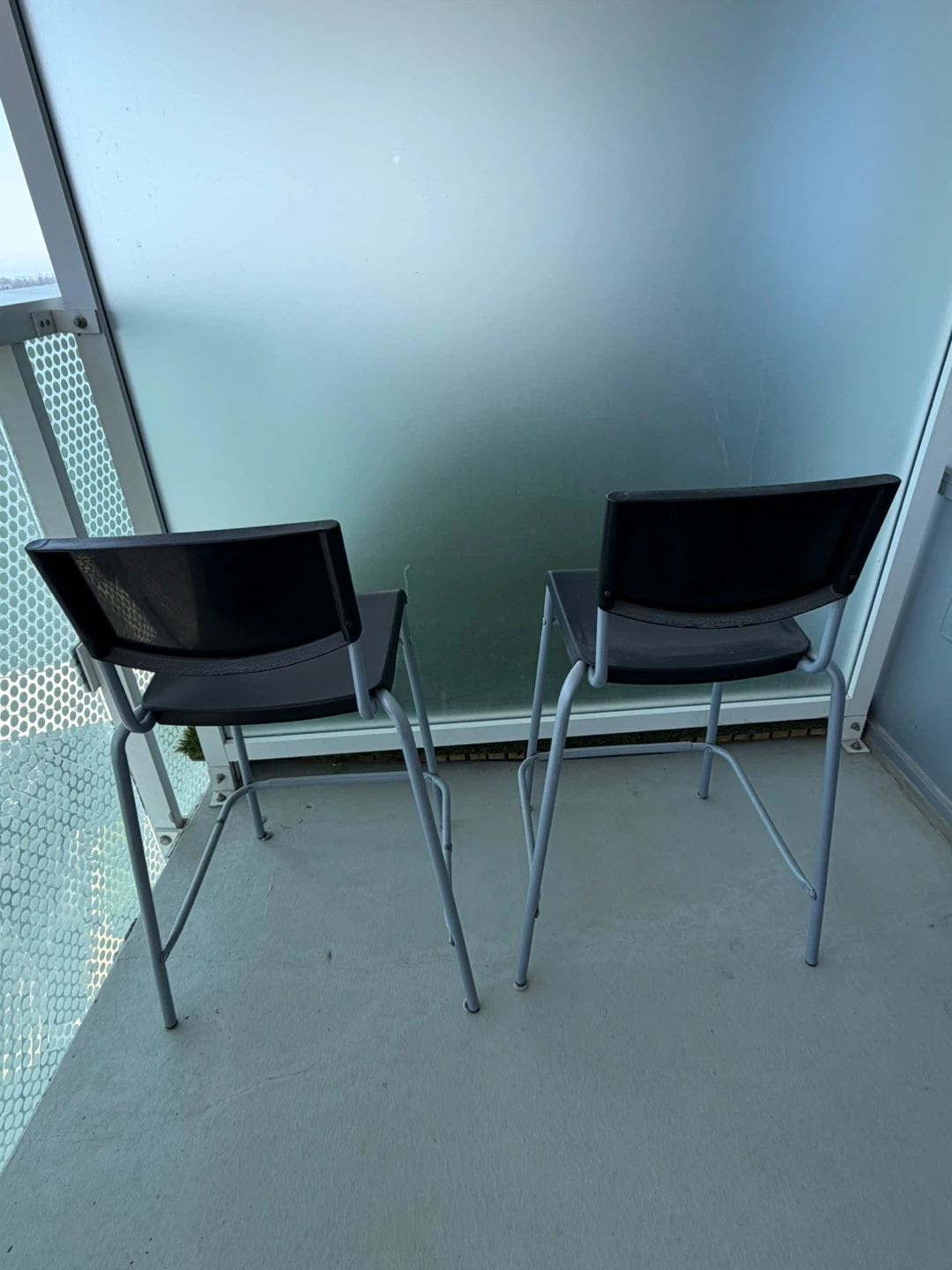 Pair of Black Metal Frame Chairs - photo 3