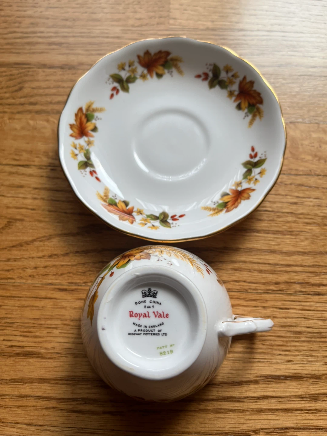 Royal Vale Teacup and Saucer Set - Autumn Leaves Pattern - photo 2