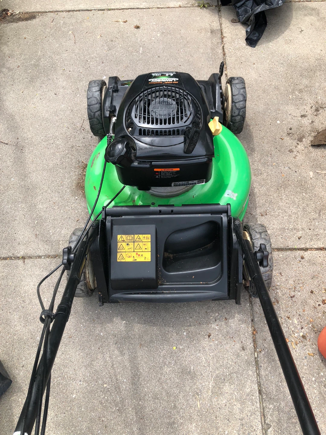 AWD Lawnboy 6.5 hp with rear bag - photo 3
