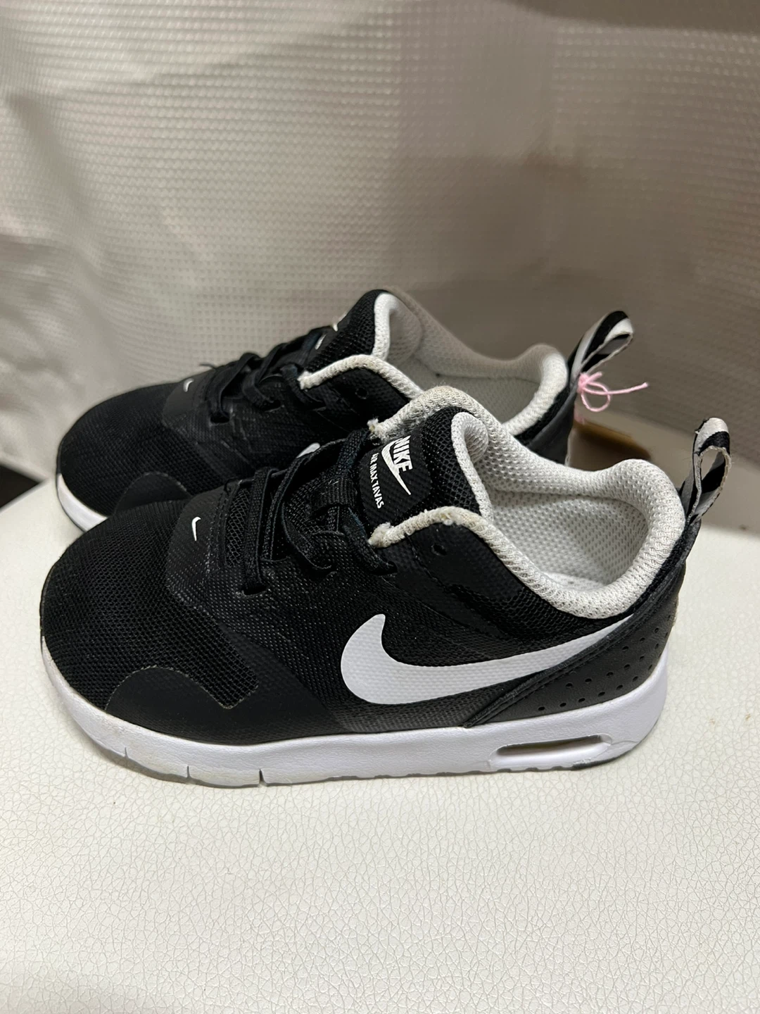 Nike Air Max Tavas Toddler Shoes Black White Size 6C