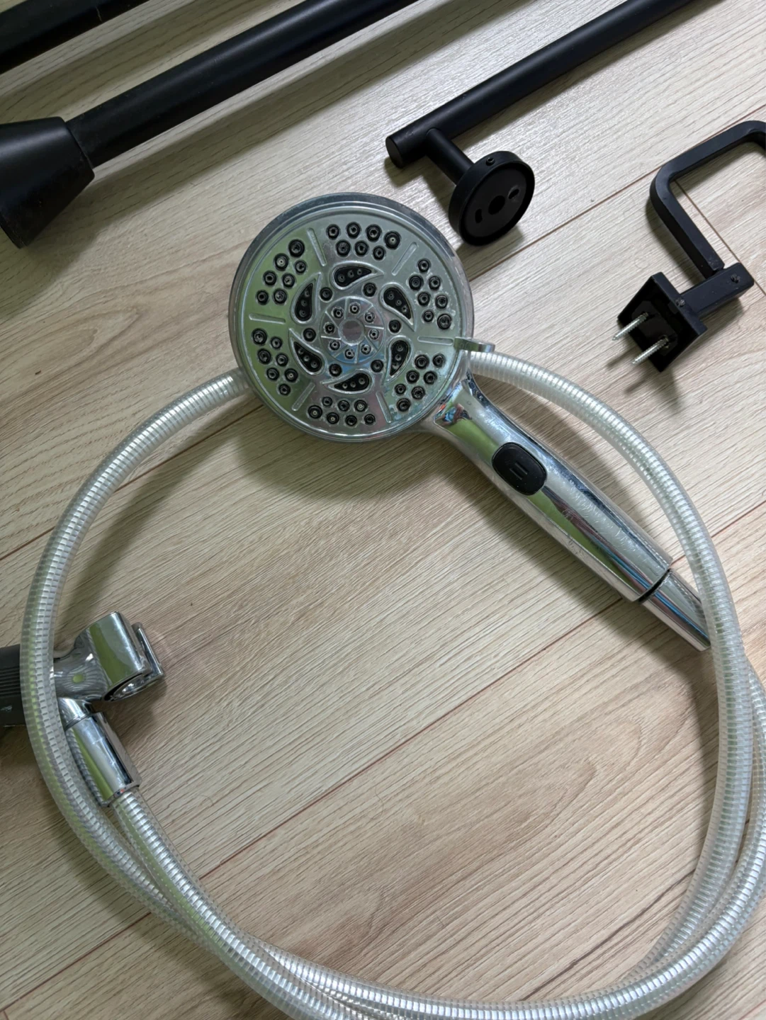 Bathroom Accessories….includes 2 adjustable shower heads!! - photo 3