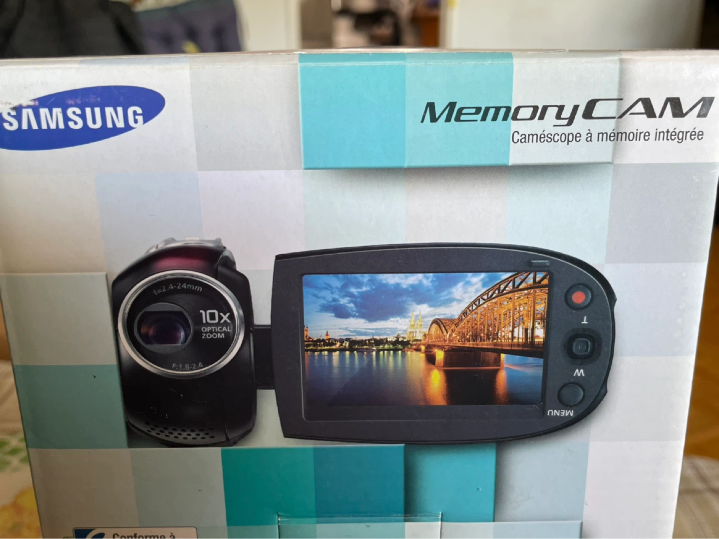 Samsung MemoryCam Camcorder - photo 2