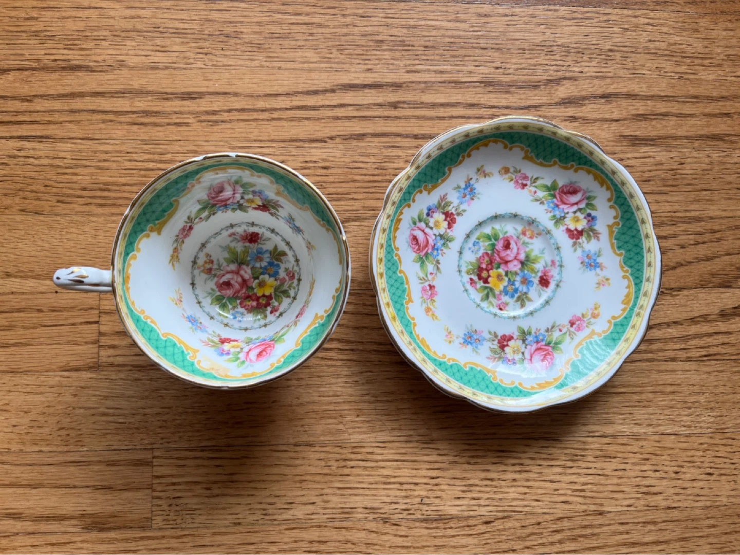 Foley China Windsor Tea Cup and Saucer Set - photo 2