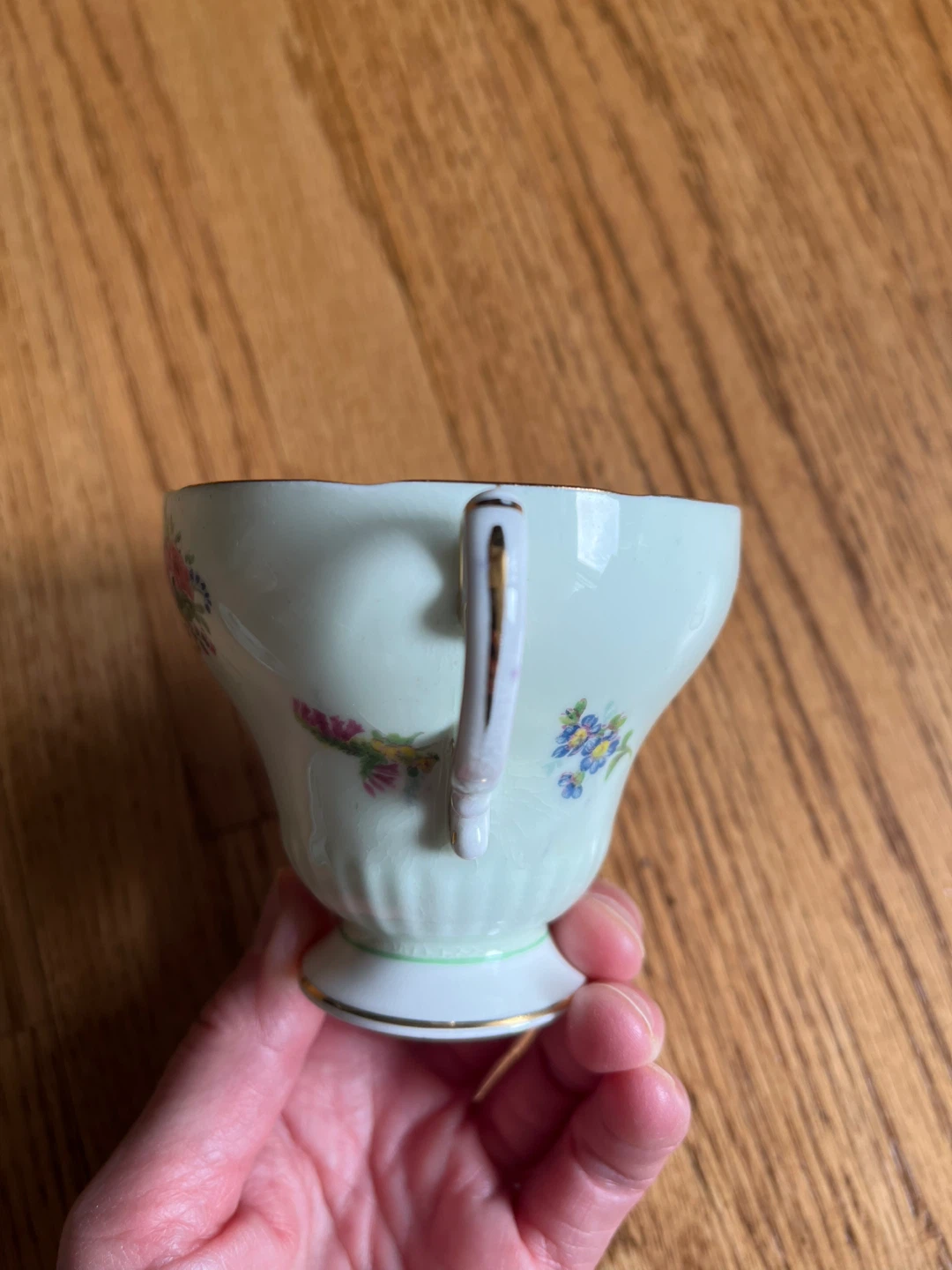 Vintage Floral Teacup and Saucer Set - photo 5